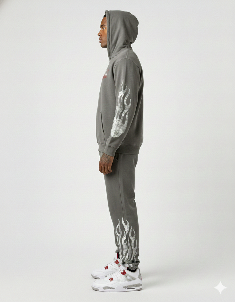 NOBLE COLLECTIVE GAIN THE WORLD HEAVY HOODIE